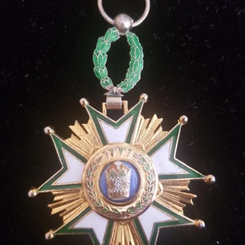 Iran Pahlavi Persia Medal Order of Crown (Taj), Knight Badge