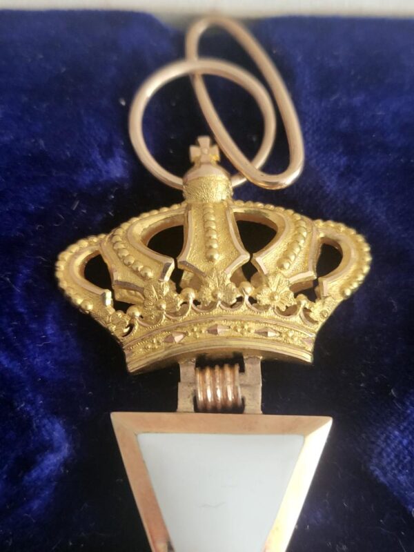 20251019_123110_resized Germany Oldenburg, Home and Merit order Grand Commander Set